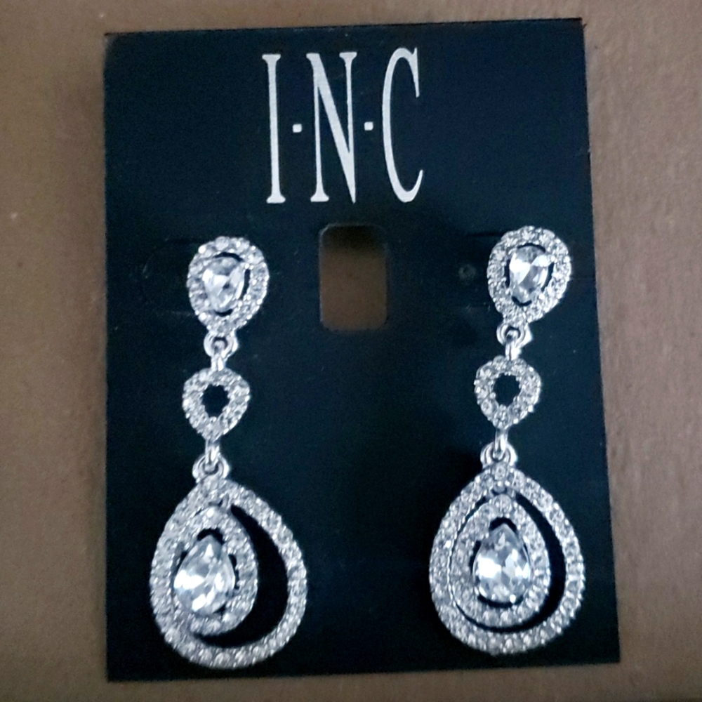 Silver tone teardrop crystal earrings